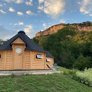 Aux Kotas Finland'ain Lodge Izieu